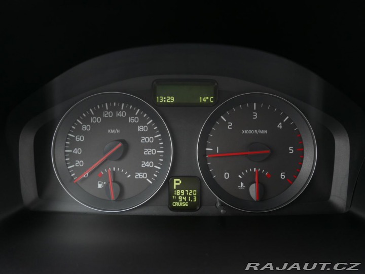 Volvo V50 2,0 Diesel 100kW Navi Aut 2010