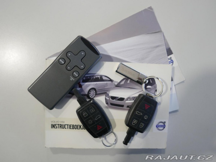 Volvo V50 2,0 Diesel 100kW Navi Aut 2010