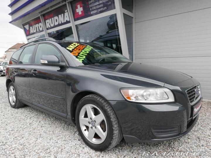 Volvo V50 2,0 Diesel 100kW Navi Aut 2010
