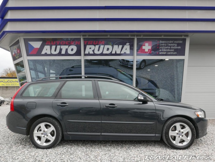 Volvo V50 2,0 Diesel 100kW Navi Aut 2010