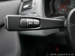 Volvo V50 2,0 Diesel 100kW Navi Aut 2010