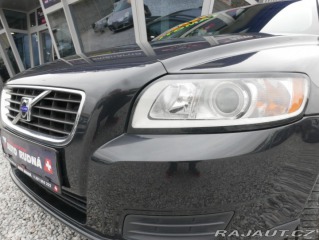 Volvo V50 2,0 Diesel 100kW Navi Aut 2010