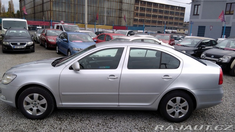 Škoda Octavia 1,6TDI Ambition ČR 77kw