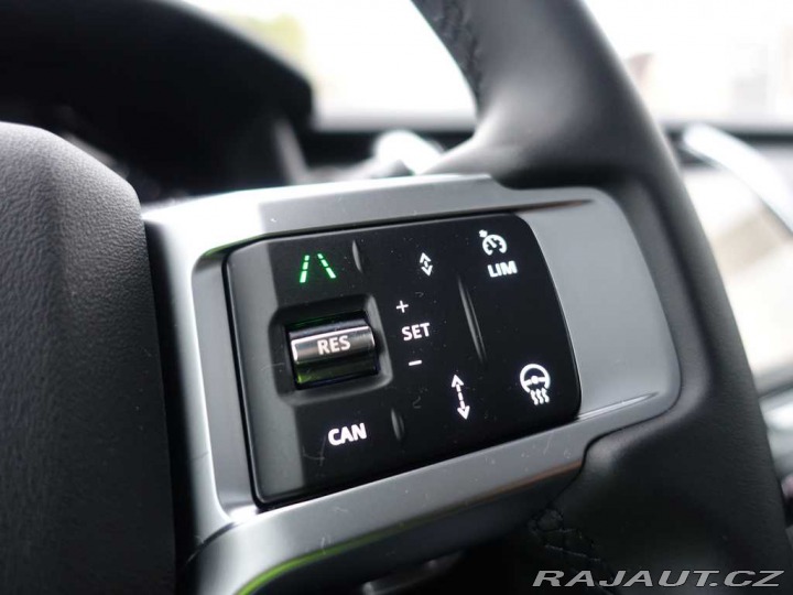 Land Rover Discovery 5 3,0 Dynamic SE D250 2024