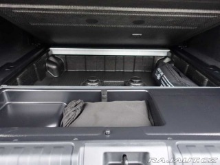 Land Rover Discovery 5 3,0 Dynamic SE D250 2024