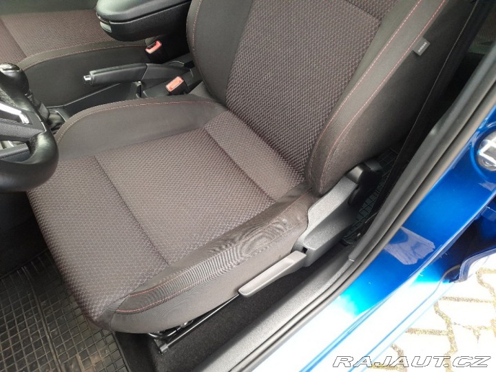 Škoda Rapid 1,6 TDI 66 KW STK AC KM 2013