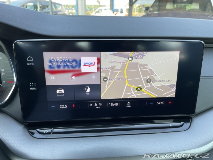 Škoda Octavia 2.0 TDi DSG Navi*Polokůže 2022