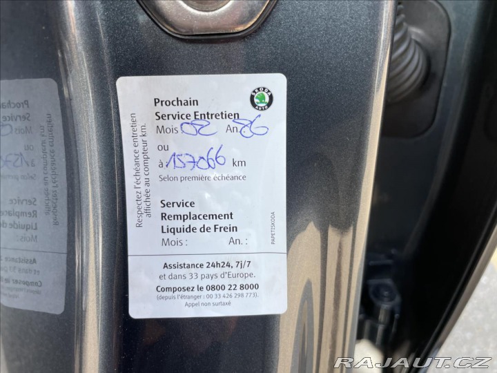 Škoda Octavia 2.0 TDi DSG Navi*Polokůže 2022