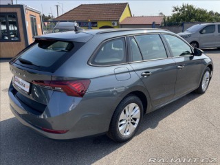 Škoda Octavia 2.0 TDi DSG Navi*Polokůže 2022