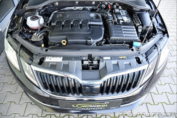 Škoda Octavia 2.0TDi STYLE DCC LED CARP 2017
