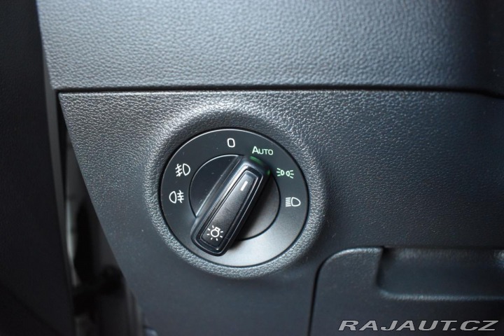 Škoda Karoq 1.6 TDI*REZERVACE* 2019