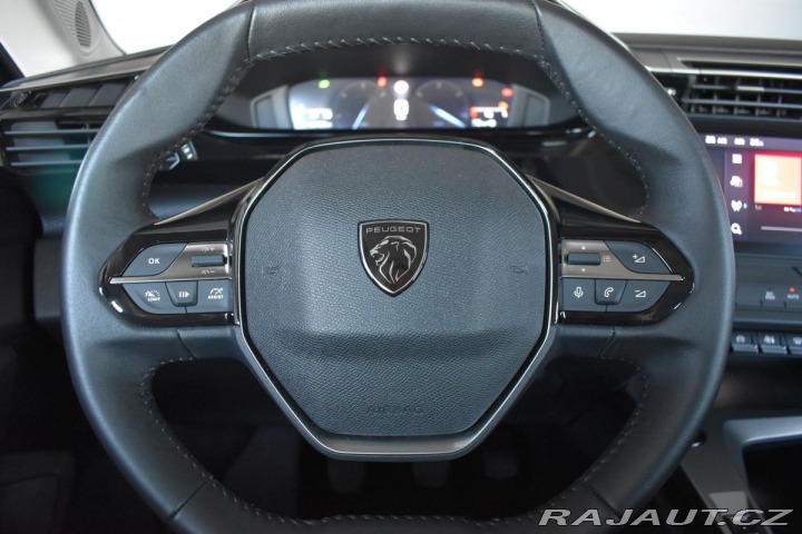 Peugeot 308 1.5 BlueHDi *REZERVACE* 2022