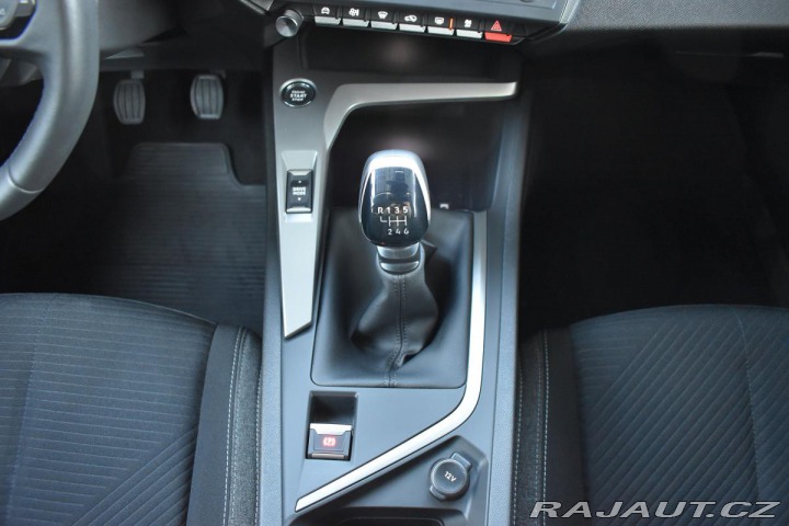 Peugeot 308 1.5 BlueHDi *REZERVACE* 2022