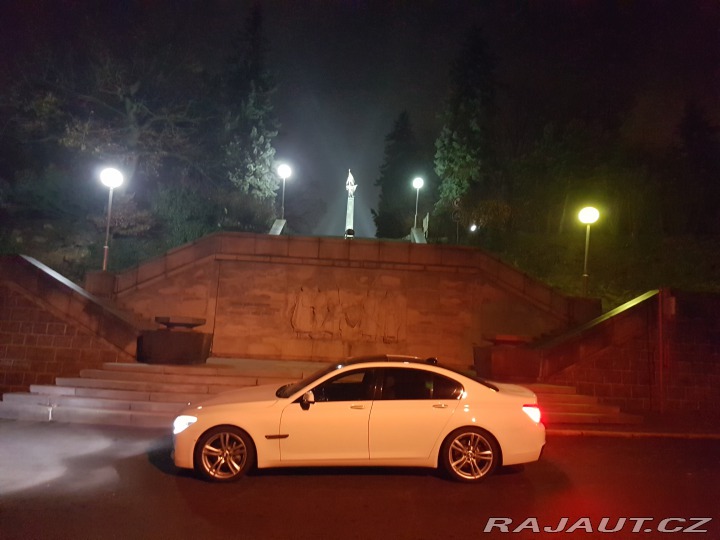 BMW 7 740xd F01 2012