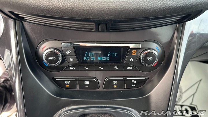 Ford Kuga 2.0TDCI 120kW *4x4*A/T*Na 2014