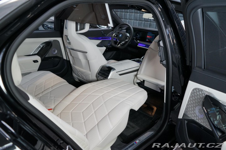 BMW 7 M760e Lusso Theatre Execu 2024