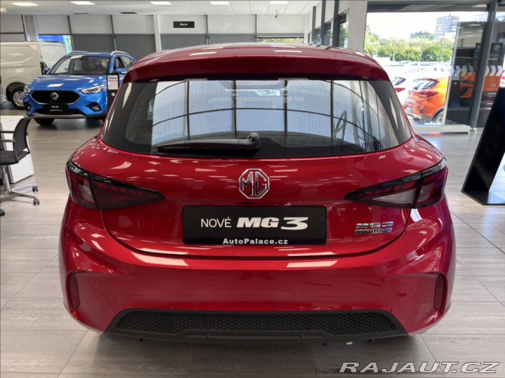 MG MG3 1.5 T HYBRID+ Emotion 2024