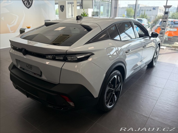 Peugeot 408 1,2 Hybrid 136 e-DCS6 AL 2025