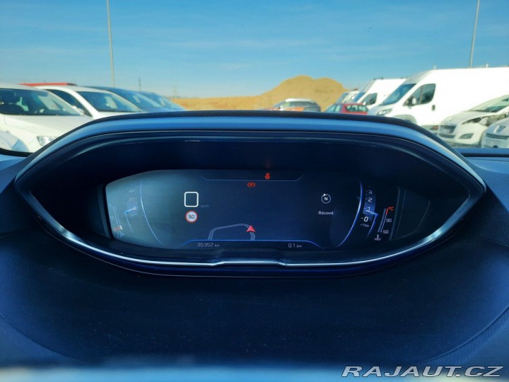 Peugeot 3008 ALLURE 1,5 BHDI 130k M6 2019