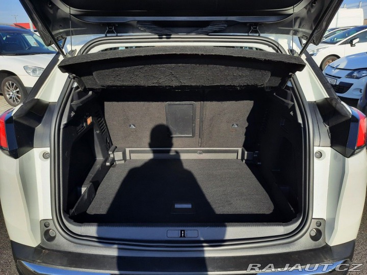 Peugeot 3008 ALLURE 1,5 BHDI 130k M6 2019