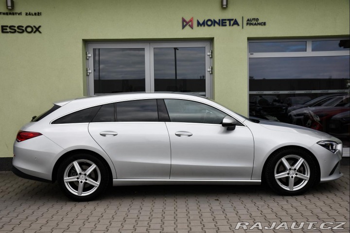Mercedes-Benz CLA 200d 2022