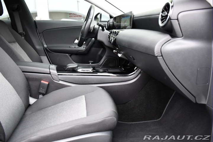 Mercedes-Benz CLA 200d LED VIRTUAL ZÁRUKA N 2022