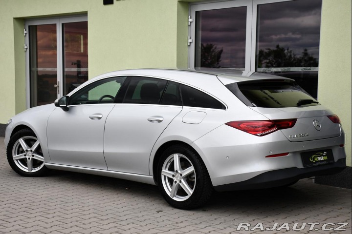 Mercedes-Benz CLA 200d 2022
