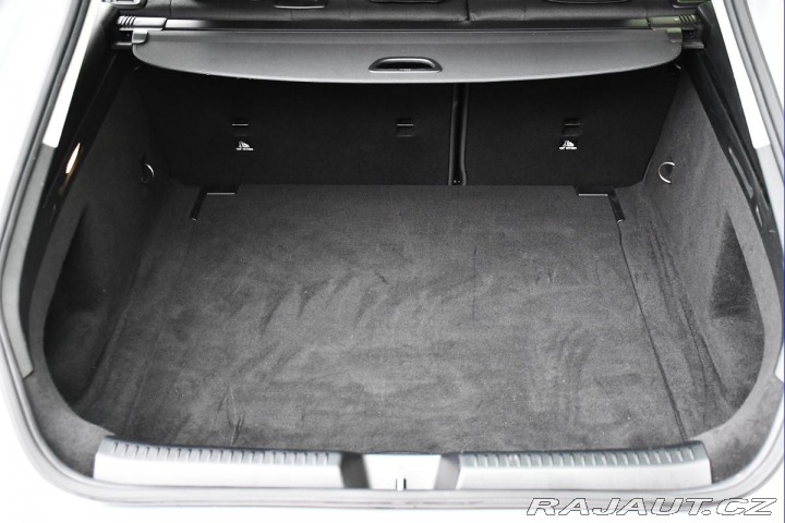 Mercedes-Benz CLA 200d 2022