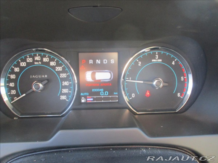 Jaguar XF 2,2 d Sportbrake 147kw be 2013