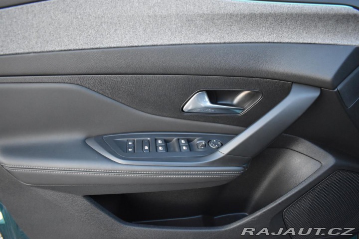 Peugeot 308 1.5 bHDi*REZERVACE* 2022