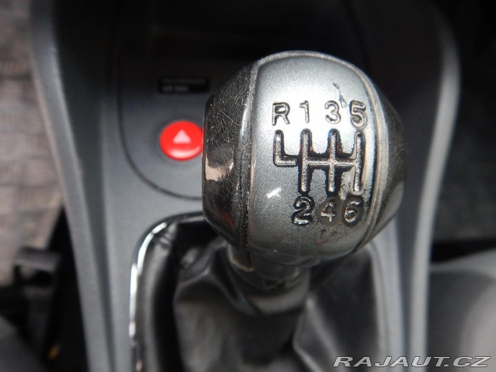 Seat Leon 2.0 TDI, ČR, DIGIKLIMA 2007
