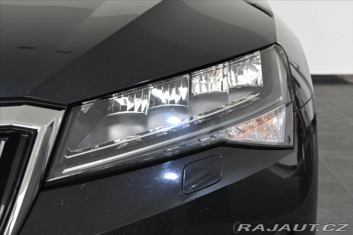 Škoda Superb 2,0 TDi 110kW DSG Style Z 2022