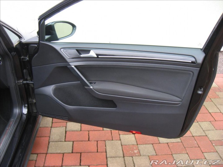 Volkswagen Golf 2,0 TSI 220PS VII GTI M/ 2013