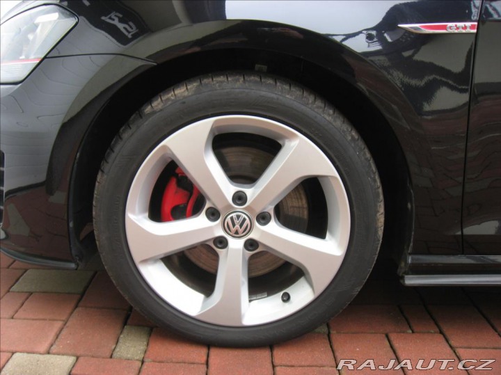 Volkswagen Golf 2,0 TSI 220PS VII GTI M/ 2013