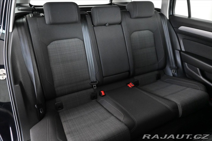 Volkswagen Passat 2,0 TDI 110 kW DSG BUSINE 2021