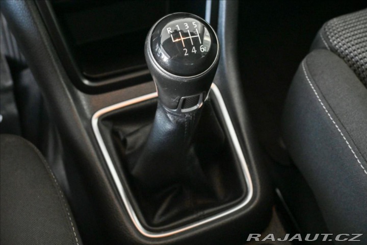 Volkswagen Sharan 2,0 TDI 110 kW 7/Míst Zár 2016
