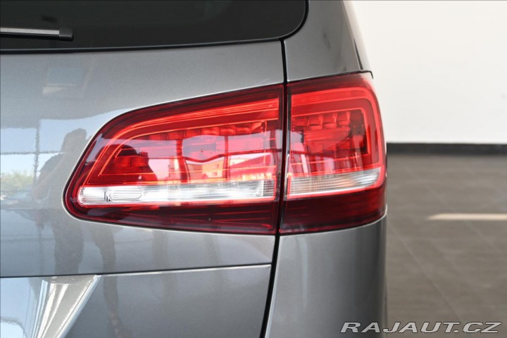 Volkswagen Sharan 2,0 TDI 110 kW 7/Míst Zár 2016