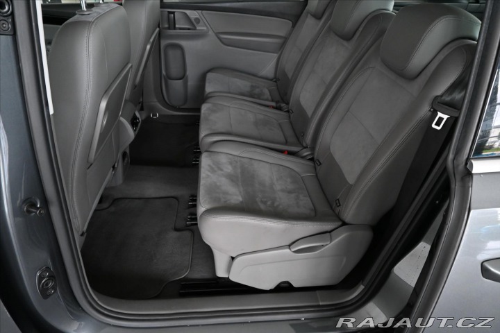 Volkswagen Sharan 2,0 TDi 130kW 4Motion DSG 2019