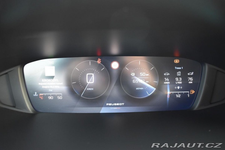 Peugeot 308 1.5 BlueHDi 2xPNEU*DPH*ČR 2022