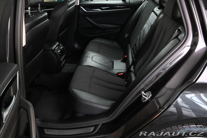 BMW 5 520d MHEV 140kW STEPTRONI 2020