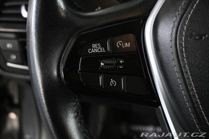 BMW 5 520d MHEV 140kW STEPTRONI 2020