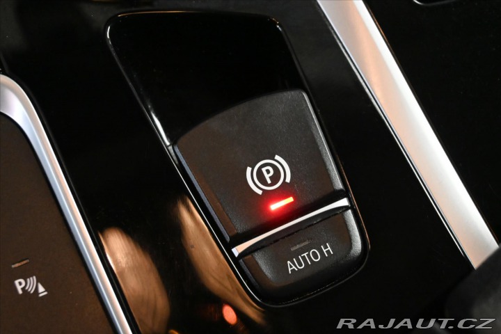 BMW 5 2,0 520d 140kW STEPTRONIC 2020