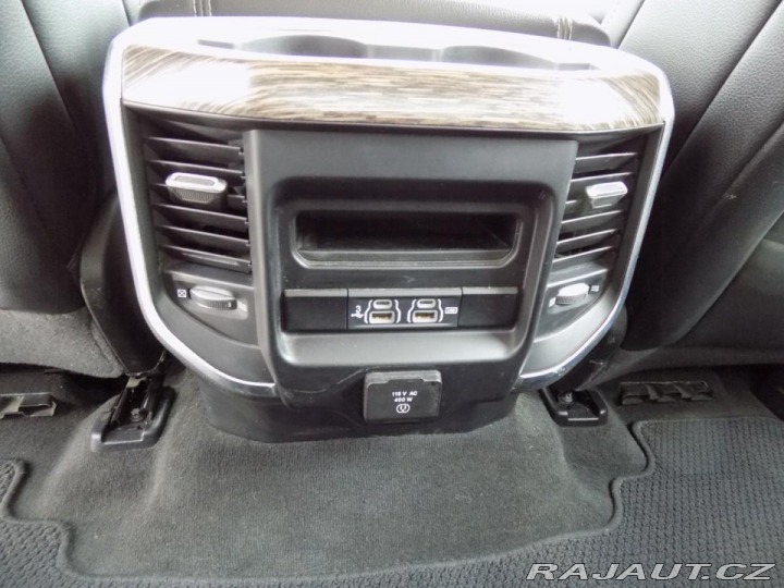 Dodge RAM 5.7 HEMI/LARAMIE/LED/LPG/ 2020