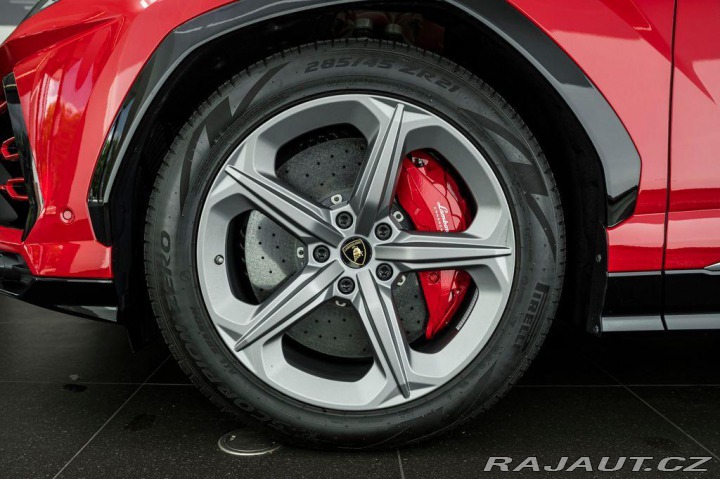 Lamborghini Urus ADAS/3D View/Pano/Ventila 2020