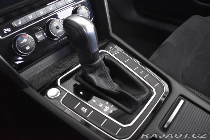 Volkswagen Passat 2.0 TDI*DSG*LED*NAVI*ČR* 2020
