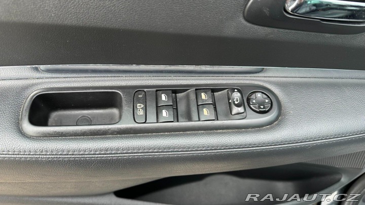 Peugeot 3008 2.0HDI 110kW *ALU*Tažné*K 2011