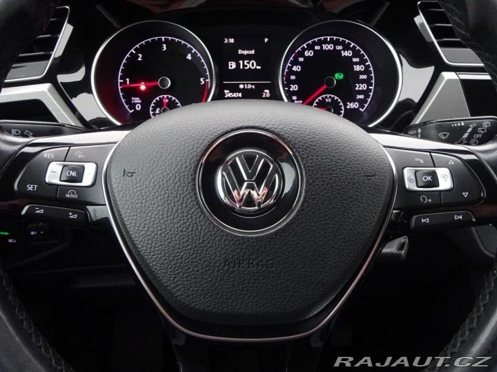 Volkswagen Touran 2.0TDI 110kW DSG 2016