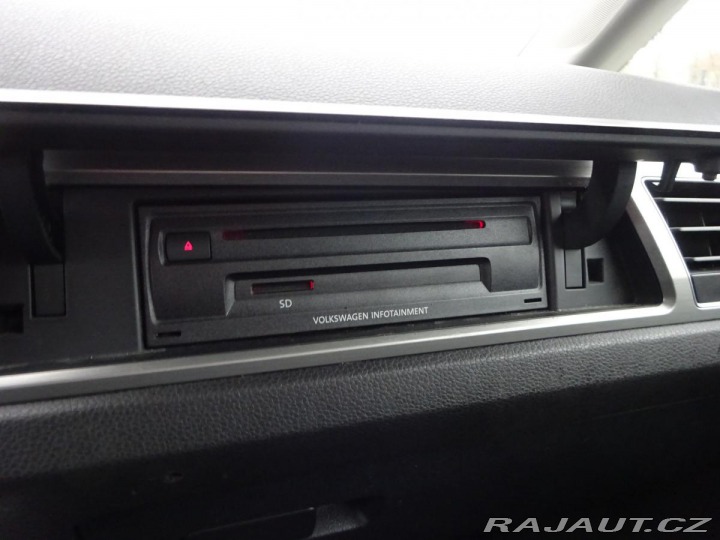 Volkswagen Touran 2.0TDI 110kW DSG 2016