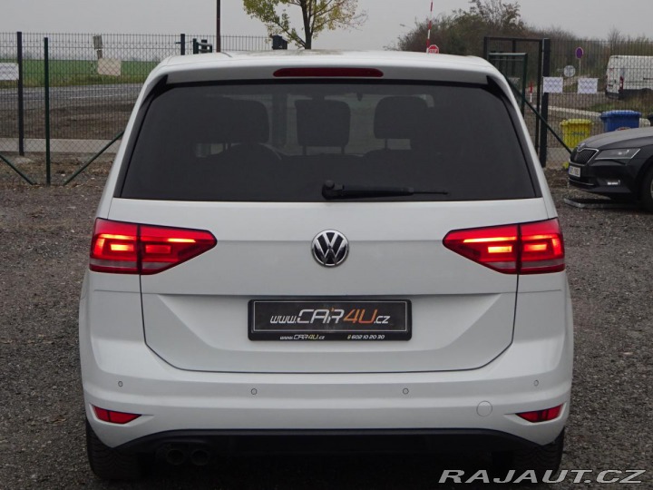 Volkswagen Touran 2.0TDI 110kW DSG 2016