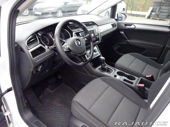 Volkswagen Touran 2.0TDI 110kW DSG 2016